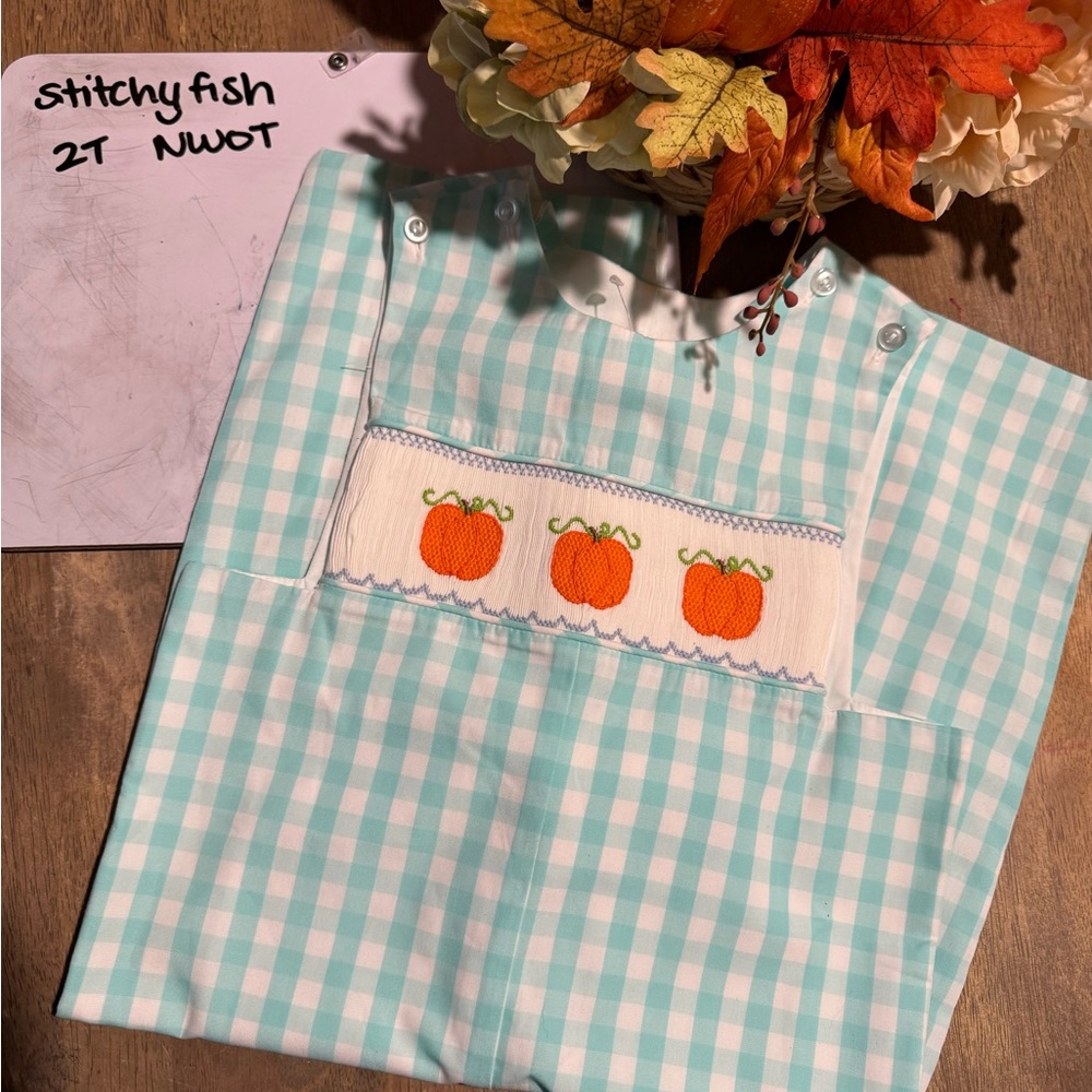Stitchy Fish Pumpkin Smock
